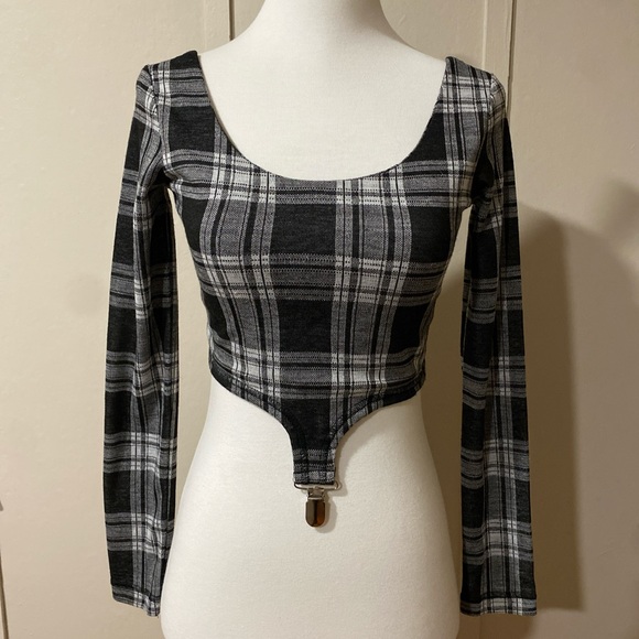 UNIF Grey Slater Crop Top, Size XS - Picture 1 of 5